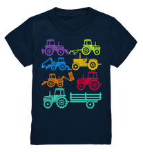 Laden Sie das Bild in den Galerie-Viewer, Traktor Landmaschinen Bunte Trecker T-Shirt Kinder

