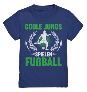Coole Jungs Spielen Fußball T-Shirt