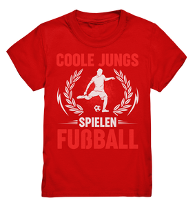 Coole Jungs spielen Fußball Shirt Jungen Fußballspieler Geschenk T-Shirt
