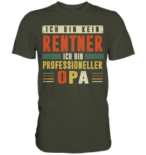 Laden Sie das Bild in den Galerie-Viewer, Professioneller Opa Ruhestand Geschenk Rentner T-Shirt
