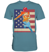 Laden Sie das Bild in den Galerie-Viewer, Amerikanische Flagge American Football T-Shirt
