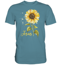 Laden Sie das Bild in den Galerie-Viewer, Jesus Sonnenblumen T-Shirt Christlicher Gärtner Geschenk Garten
